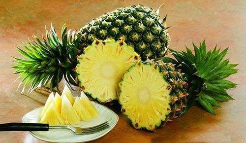 菠萝侠吃瓜,揭秘娱乐圈那些不为人知的幕后故事