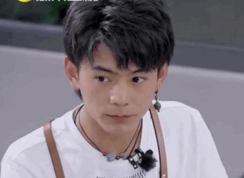 黄晓明每年吃瓜,瓜田李下，一年四季的“吃瓜”达人