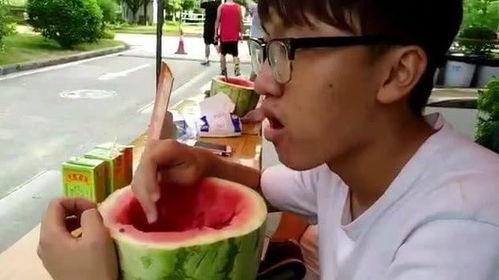 吃瓜体育生事件,揭秘校园体育生背后的真相